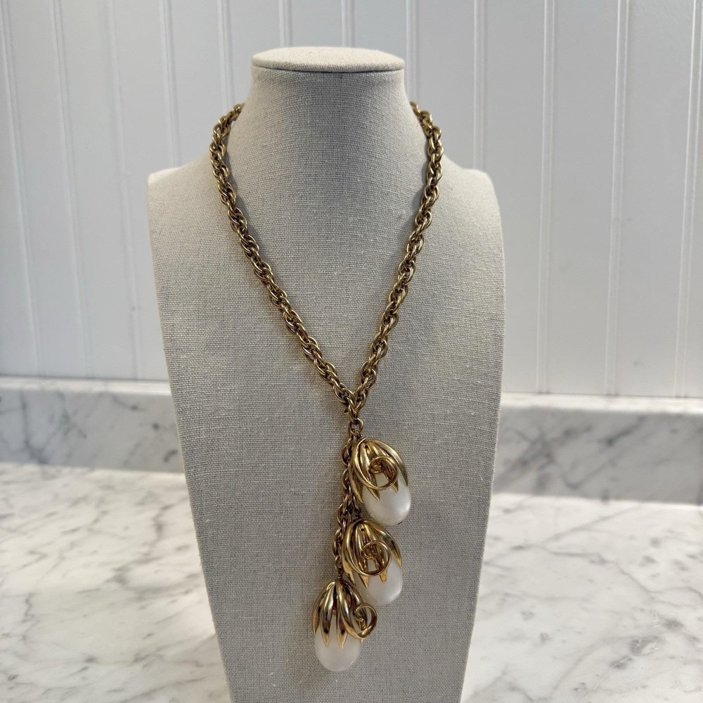 Napier White Moonglow Kumquat Triple Drop Pendant Gold Tone Necklace Vintage